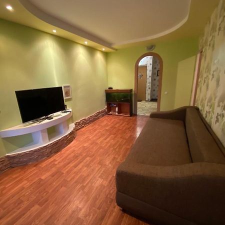 Шикарнейшие Апартаменты Chornomorsk Exterior foto